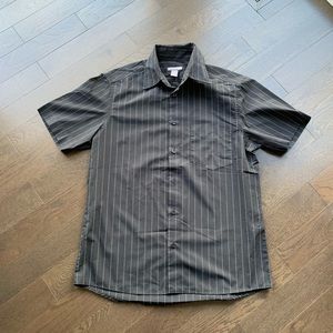 Men’s H&M short sleeve button down